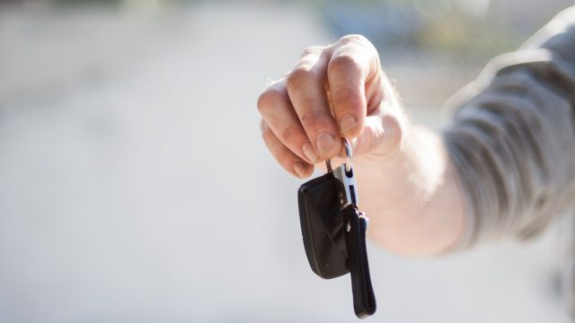 Handing over car rental keys